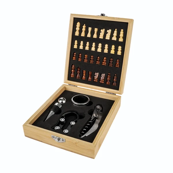 Set de Vino con Juego de Ajedrez 5 Piezas en Caja de Madera